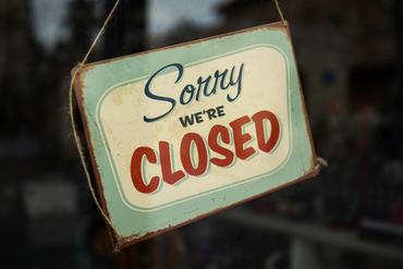 Schild Sorry we're closed
