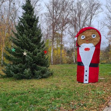 Stroh-Weihnachtsmann Peseckendorf