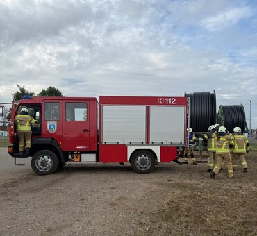 Feuerwehr&uuml;bung Fahrzeug
