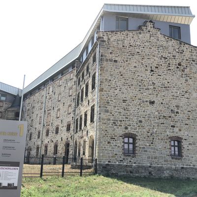 Burg Oschersleben Seitenansicht