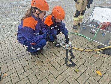 Jugendfeuerwehr Leitungen