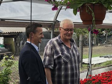 Hans-Joachim Braune und B&uuml;rgermeister Benjamin Kanngie&szlig;er